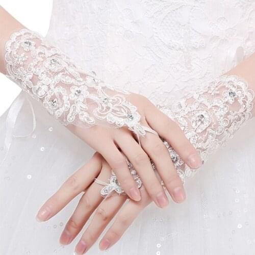Women Fingerless Bridal Gloves Elegant Short Paragraph Rhinestone White Lace Glove Wedding Accessories