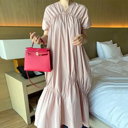 Korean Chic Retro Temperament V-Neck Irregular Wrinkle Design Loose Short-Sleeved Fishtail Dress with Wooden Ears