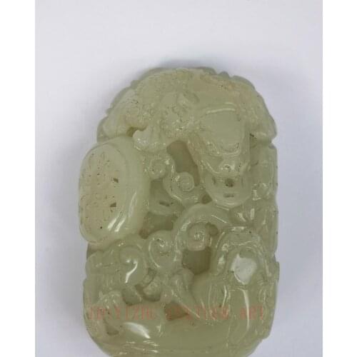 YIZHU CULTUER ART Collection China Xinjiang Jade Hand Carving Coin Jin Chan Beast Statue Pendant