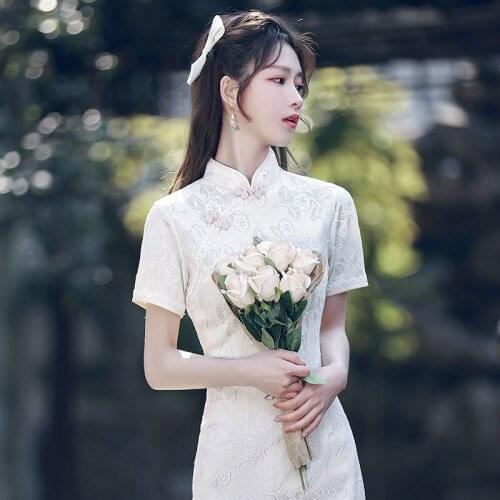 Traditional Chinese Girl Slim Cheongsam Short Sleeve Dancing Gown Vintage Ladies Qipao Vestidos White Elegant Evening Dress