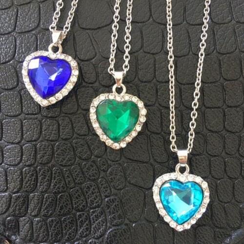 Titanic Rose Ocean Heart Pendant Crystal Necklace Female Short Clavicle Necklace Crystal Gem Stone Pendant Lover Necklace Heart
