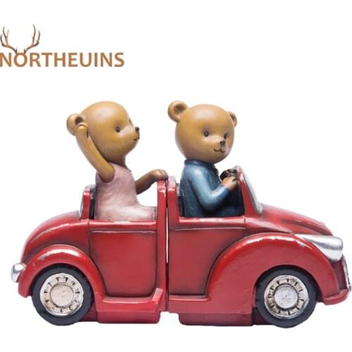 NORTHEUINS Resin Bear Car Bookend Figurines Creative Cute Bookshelf Bookcase Decoration Accessories Home Decor Gift For Friend
