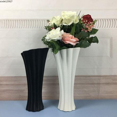 European Style Flower Basket Ceramic Vase Abstract Black and White Flower Vase Flower Arrangement Living Room Wedding Decoration