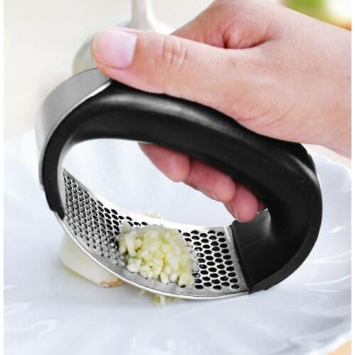 Stainless Steel Garlic Press Manual Garlic Mincer Chopping Garlic Tools Curve Fruit Vegetable Tools Kitchen Gadgets