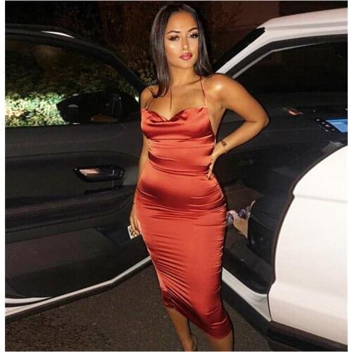 2020 New Ladies Long Skirt Summer Green Elegant Evening Dress Sexy Lace Off-Shoulder Slim Dress Suitable for Below Knees