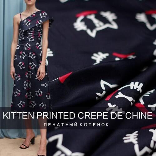 Red raspberry 12momme kitty catsprinted crepe de chine 100% silk garment materials summer shirt DIY clothes fabrics Freeshipping