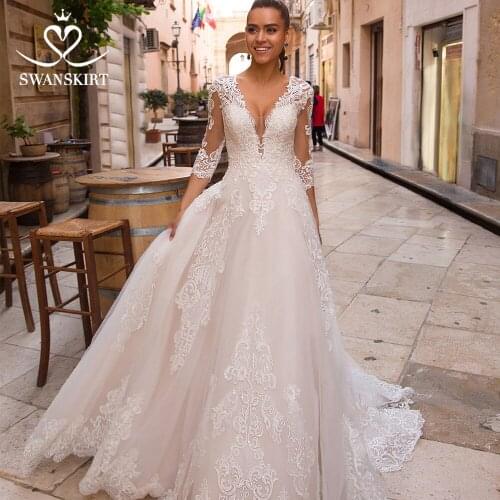 Long Sleeve Wedding Dress 2021 New V-neck Appliques Lace A-Line Court Train Princess Bridal Gown SWANSKIRT LZ10 Robe De Mariage