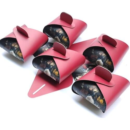 Maroon Paper gift box with Handles Chocolate Packaging Candy box Sweet Gifts Bag Baby Shower Birthday Party Wedding Decorations