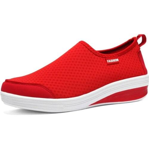 Cool Tenis Feminino 2019 New Women red Height Increasing Sport Shoes Women Tennis Shoes Female Stability Athletic Sneakers Brand