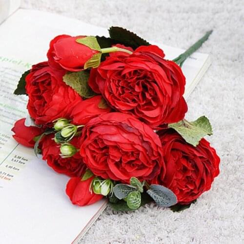 2020 Rose Pink Silk Bouquet Red Rose Artificial Flowers 5 Big Heads 4 Small Bud Bride Wedding Home Decoration Fake Flowers Faux