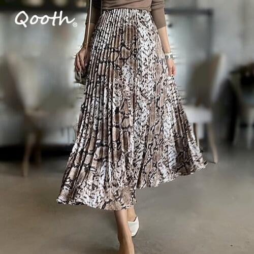 Qooth Summer Autumn Women Long Leopard Snake Skin Pleated Skirts Casual Maxi Beach Elastic Waist Chiffon Printed Skirts QT120