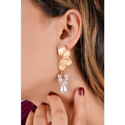 Luxurb Zara Pearl Daisy Figured Female Earrings