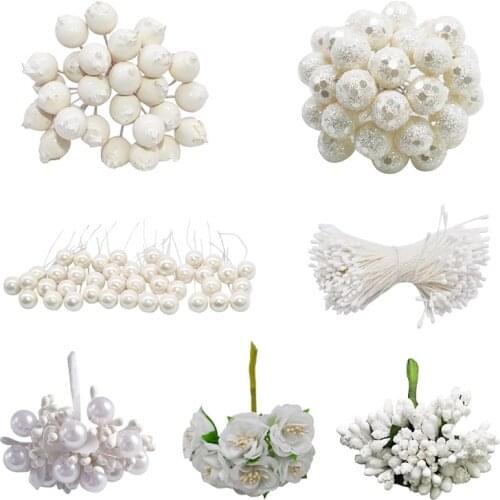 Christmas Decorations White Mixed Hybrid Flowers Cherry Stamen Berries Bundle DIY Gift Box Wreaths Xmas Wedding Decor Supplies