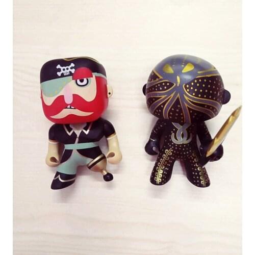 Djeco Arty Toys Kyle & Throne Figure Knights Pirates Gold & Black Figure Model Action Figure Finished Goods No Box Loose