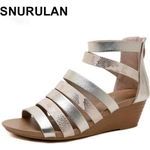 SNURULAN Summer Sandals 2019; womens comfortable sandals on the platform; Brand shiny shiny sandals made of artificial leather
