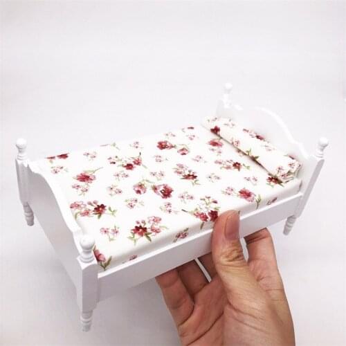 1:12 Dollhouse Miniature Furniture Bed Bedroom dolls mini Floral white bed Children gifts house play Toy Accessory