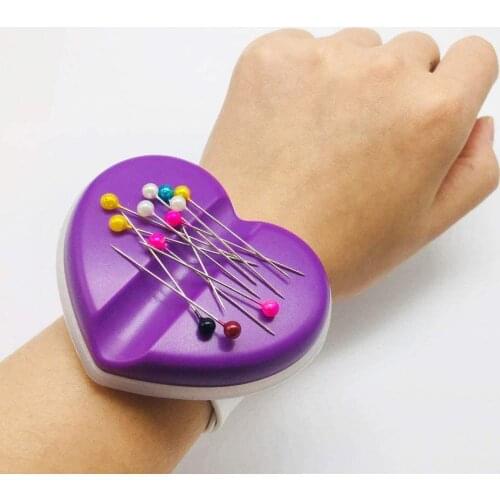 Sewing tools 1pcs heart Magnetic Pin Holder With pins for Storage Sewing