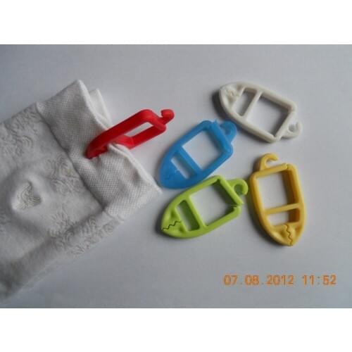 20 Pcs/LOT Sock Clips Colorful Sock Organizers Sorters Holders