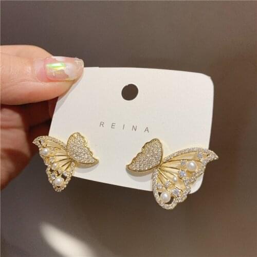 New Fashion Cute Gold Color Butterfly earring For Women Earring Gifts Jewelry Premium Luxury Zircon Earrings