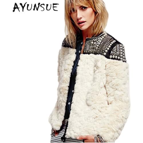 2020 new fashion Europe brand women winter wool fur coat beige long sleeve beading patchwork thick warm jackets and coats S2691