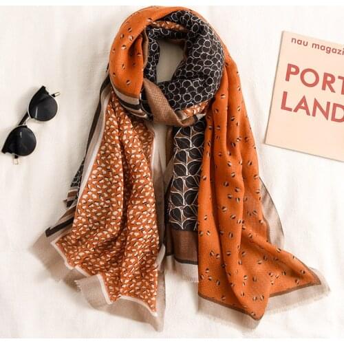2021 Fashion Leopard Lace Patchwork Fringe Viscose Shawl Scarf Lady High Quality Print Pashmina Stole Wrap Muslim Hijab Sjaal