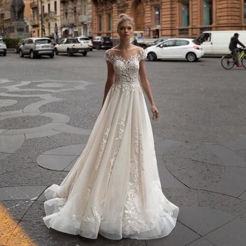 Elegant Backless Lace Princess Wedding Dress 2021 Appliques Beaded Flowers Vintage A Line Bridal Gowns Vestige De Noiva