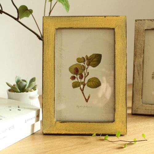 Vintage 5 Inch Photo Frame Wooden Picure Holder Stand Home Bedroom Desk Decor