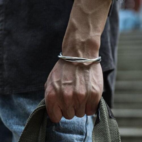 New Handmade Twisted Silk Bracelet Mens Fashion Retro Silver Open Bracelet Original Niche Design Mens Thai Silver Jewelry