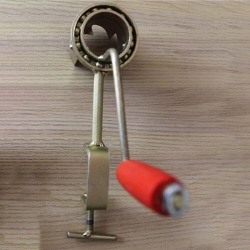 Creative Hand Dry Corn Peeler Thresher Machine Kitchen Sheller Stripper Gadgets 667A