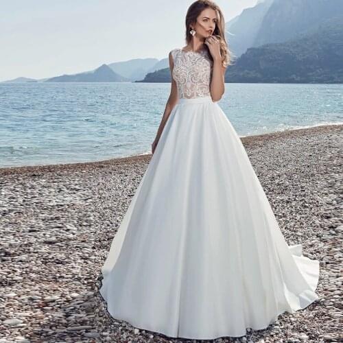 Elegant O-Neck Wedding Dresses 2021 A-Line Lace Appliques Sleeveless Button Back Formal Long Bridal Gown Satin Sweep Train