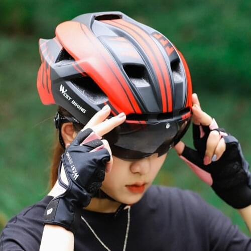 Riding Helmet Hollow Design Tail Light Black Bicycle Goggles Lens Warning Taillight Helmet for Cycling Exquisite Riding Helmet