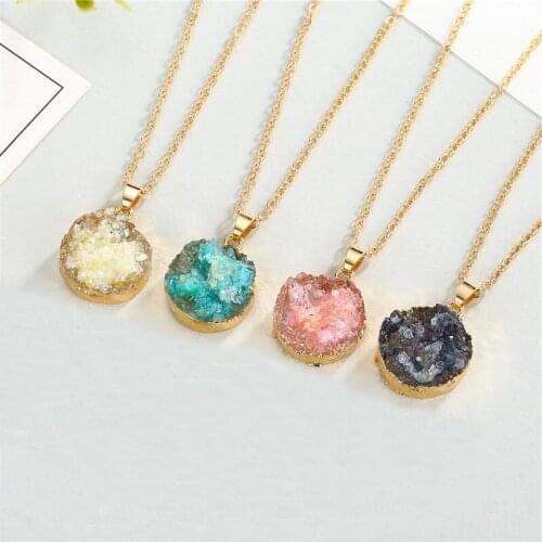 Fashion Jewelry Gold Round Pendant Necklaces Geometric Stone Quartz Druzy Resin Link Chain Necklace for Women Gifts Collars