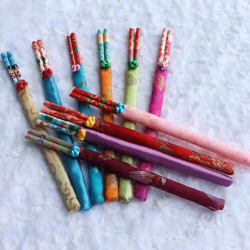 500 Pairs Chopsticks with Satin Bags Chinese Bamboo Craft Chopsticks Wedding Party Gift Favor Kitchen Tableware