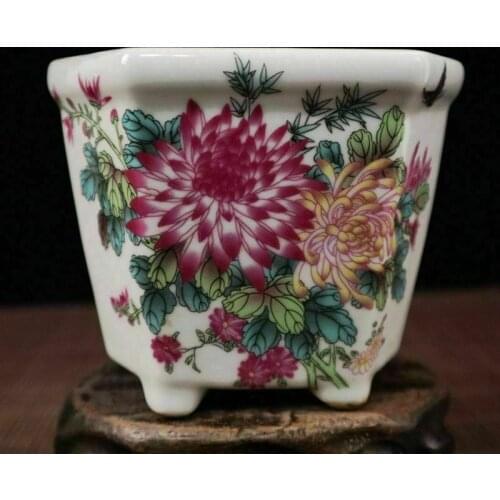 Chinese old porcelain Pastel flower pattern flower pot