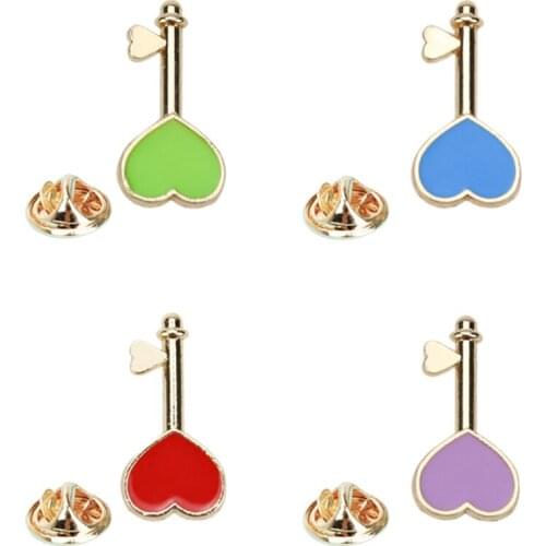 New product dripping alloy love key pin brooch fashion color cartoon love brooch 2020 cute gift