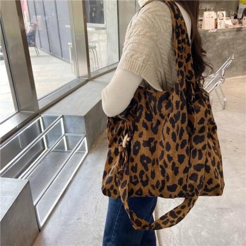New 2020 Literary Retro Rose Flower Diagonal Bag Simple Large Capacity One-shoulder Cloth Bag Fashion Trend Handbag