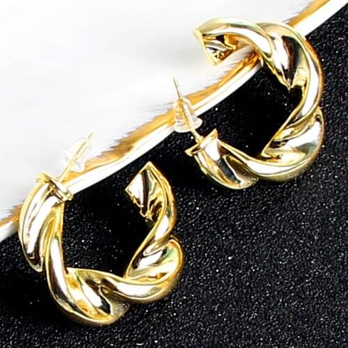 Fashion Jewelry Classic Hoop Earrings For Women Copper Jewelry Findings Round Earrings For Party Wedding Gift Hot Selling