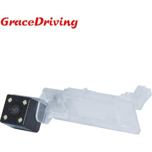 Rear camera 4LED Night vision Car rearview camera for vw passat /sagitar /toureg /lavida /Gren lavida 2011 2012 2013 promotion