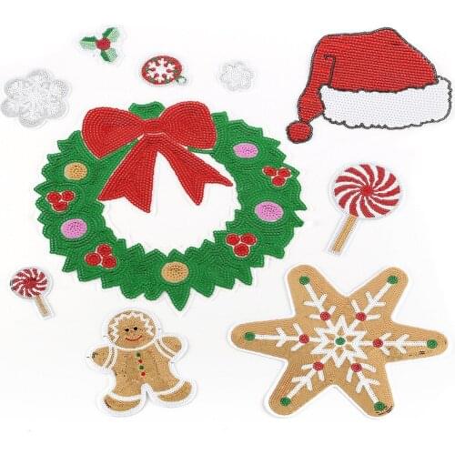 50pcs/lot Sequins Embroidery Patches Christmas Snowflake Snowman Clothing Decoration Diy Iron Heat Transfer Applique