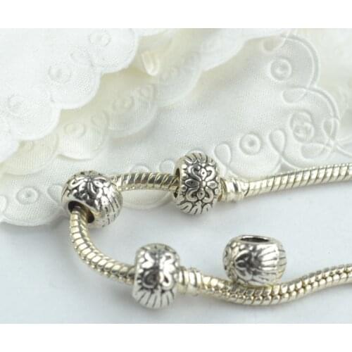 15 pcs Wholesale Metal Round Shape flower Beads Tibetan Silver big hole Beads for Bracelet Jewelry Making 18114