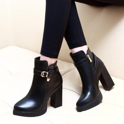 Pointed toe botines mujer chunky heels leather platform shoes ankle boots women chic buckle strap high heels boots women 2020