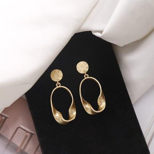 QiLuxy Vintage Large Metal Women Statement Earrings Geometric Gold Strike Metal Pendant Earrings Trend Fashion Ear Jewelry