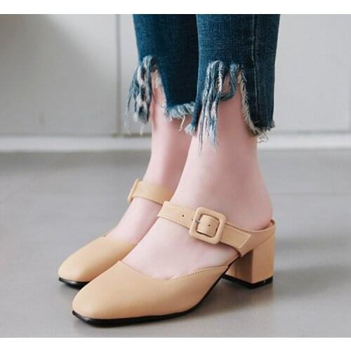 2020 spring new square head casual minimalist sandals female Korean wild thick heel fashion Baotou single shoes tide