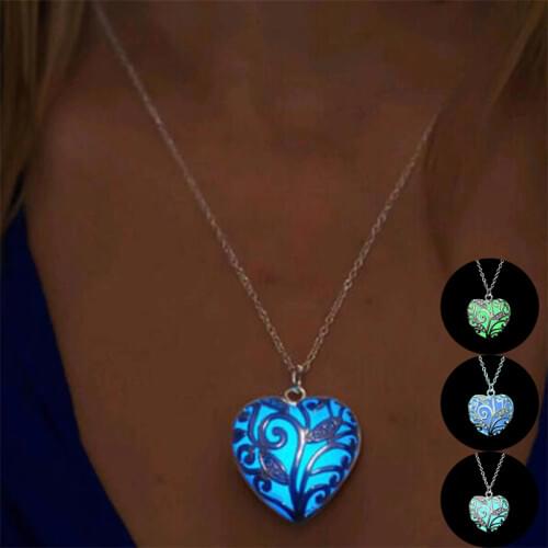 Fashion Luminous Hollow Heart Necklace Halloween Silver Color Hollow Glowing Heart-Shaped Necklace For Women Party Jewelry