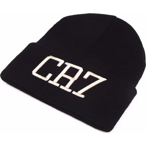 2018 new men women CR7 embroidered Knit Hat Winter Hats Skullies & Beanies Cristiano Ronaldo winter Warm Unisex Teenager Hats