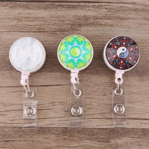 ER867 1pcs New Yin And Yang Tai Chi Retractable Badge Reel Clip Student Friend Exquisite IC Card Badge Holder Gift Accessories