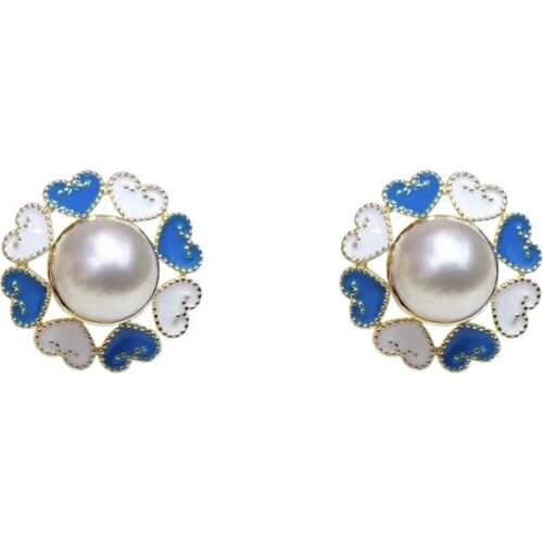 INSTAR Stud Earrings