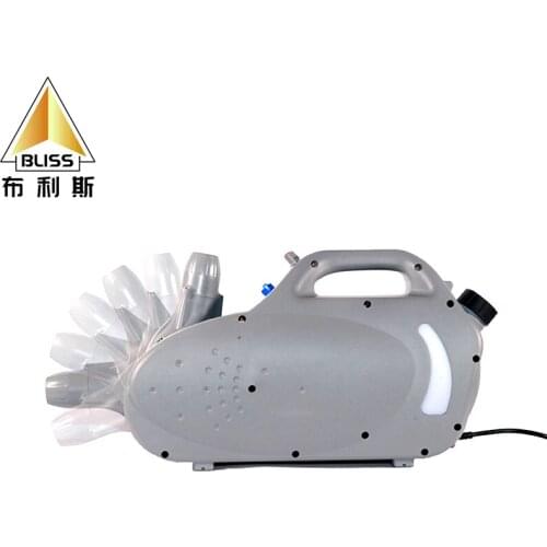 The plug-in sprayer is easy to carry spray equipment agricultural power sprayer