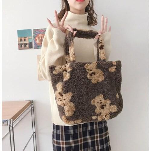 Women Small Plush Tote Handbags Simple Fluffy Warm Cloth Wrist Bags Lamb Like Fabric Makeup Bag Girls Cute Cartoon Canvas Purses