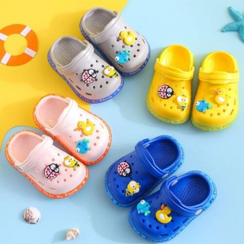 UVRCOS Children's Clogs